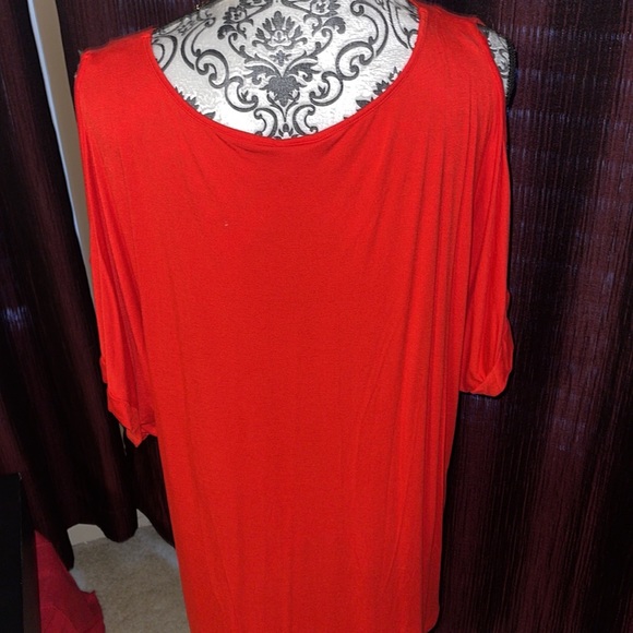 Cold Shoulder Dress Shirt - Picture 6 of 7